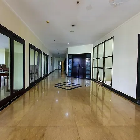 N hotel Tanah Abang-3