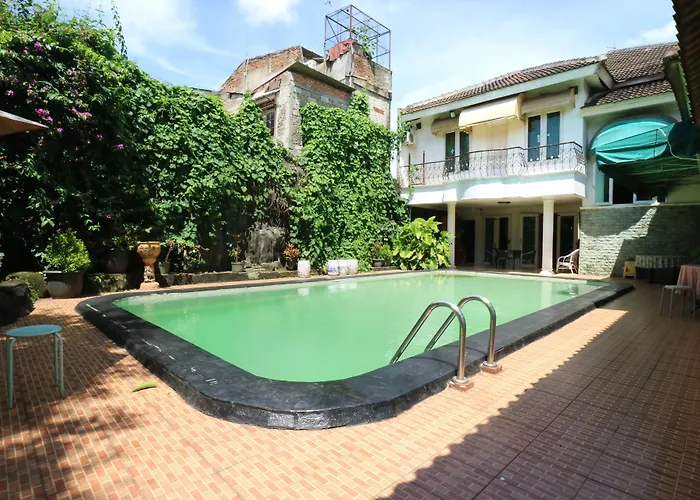Villa Sri Manganti Jakarta
